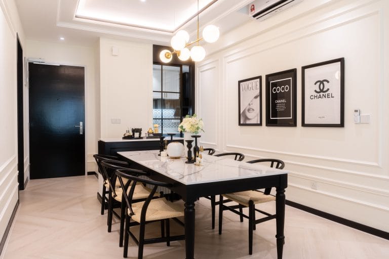 Chanel House-3