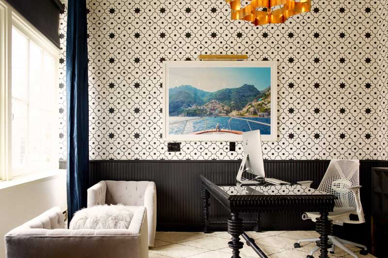 High Contrast Decor for Drawing Room