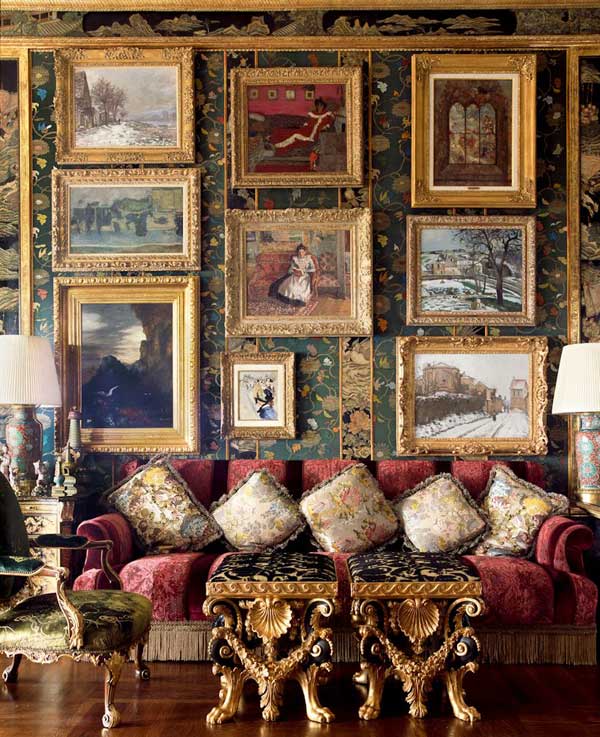 Antique art in Drawing Room