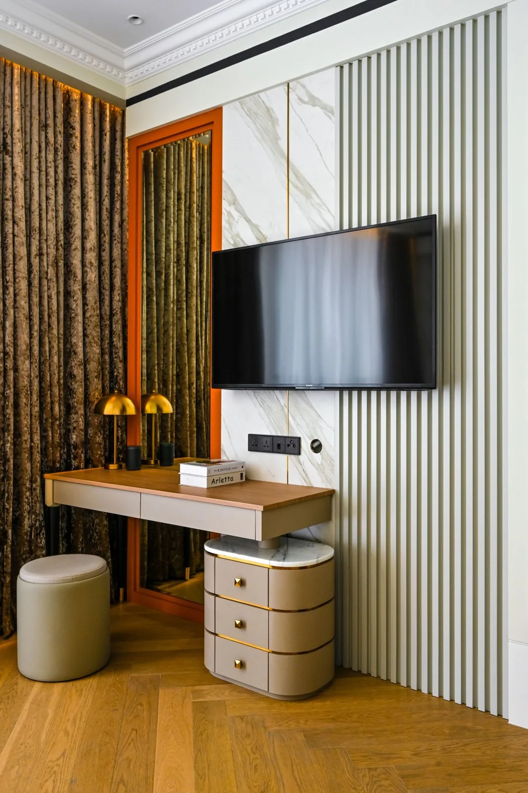 Dressing table and fluted panel beside the bed at Aira Residence, Damansara Heights